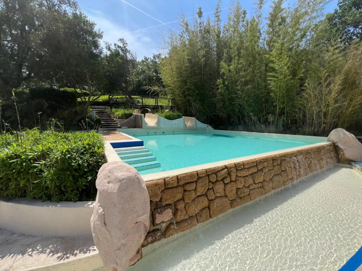 Azur Appartement Grimaud Exterior foto